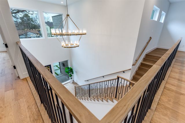3733 Manana Drive, Dallas, TX 75220