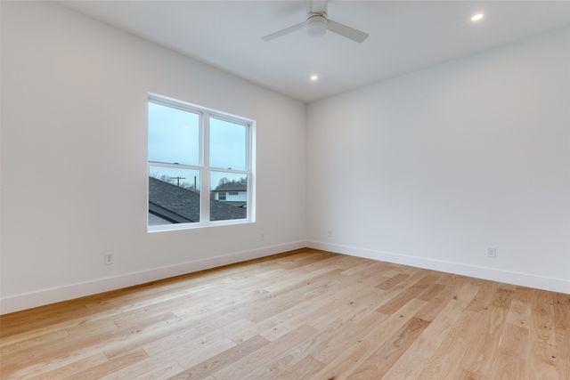 3733 Manana Drive, Dallas, TX 75220
