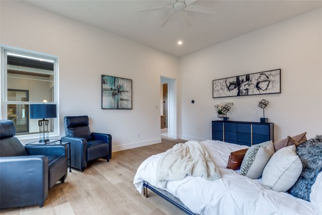 3733 Manana Drive, Dallas, TX 75220