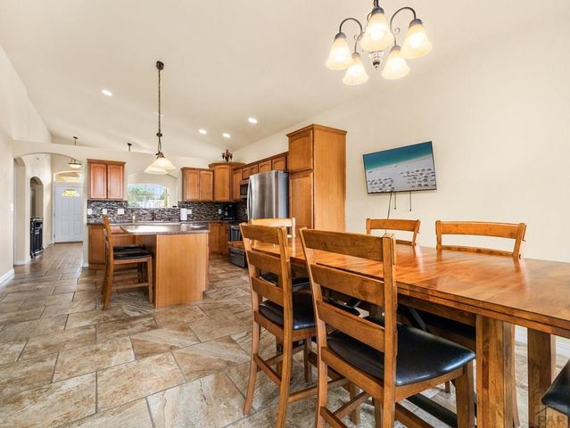 4911 Applecrest Dr., Pueblo, CO 81005