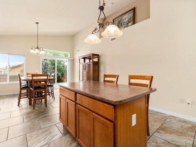 4911 Applecrest Dr., Pueblo, CO 81005