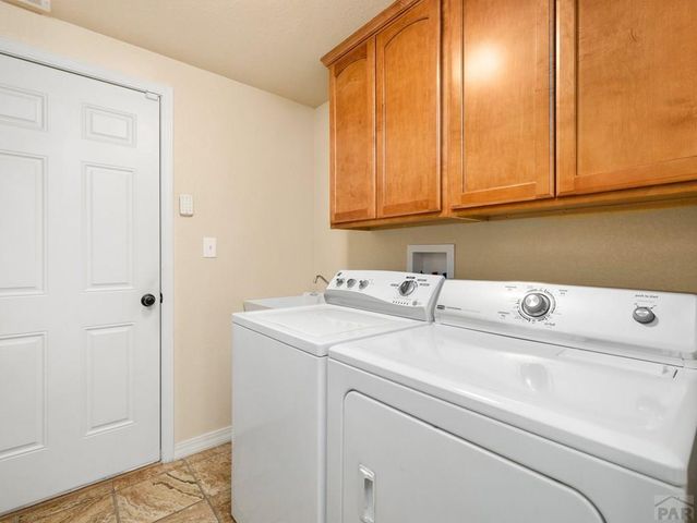 4911 Applecrest Dr., Pueblo, CO 81005