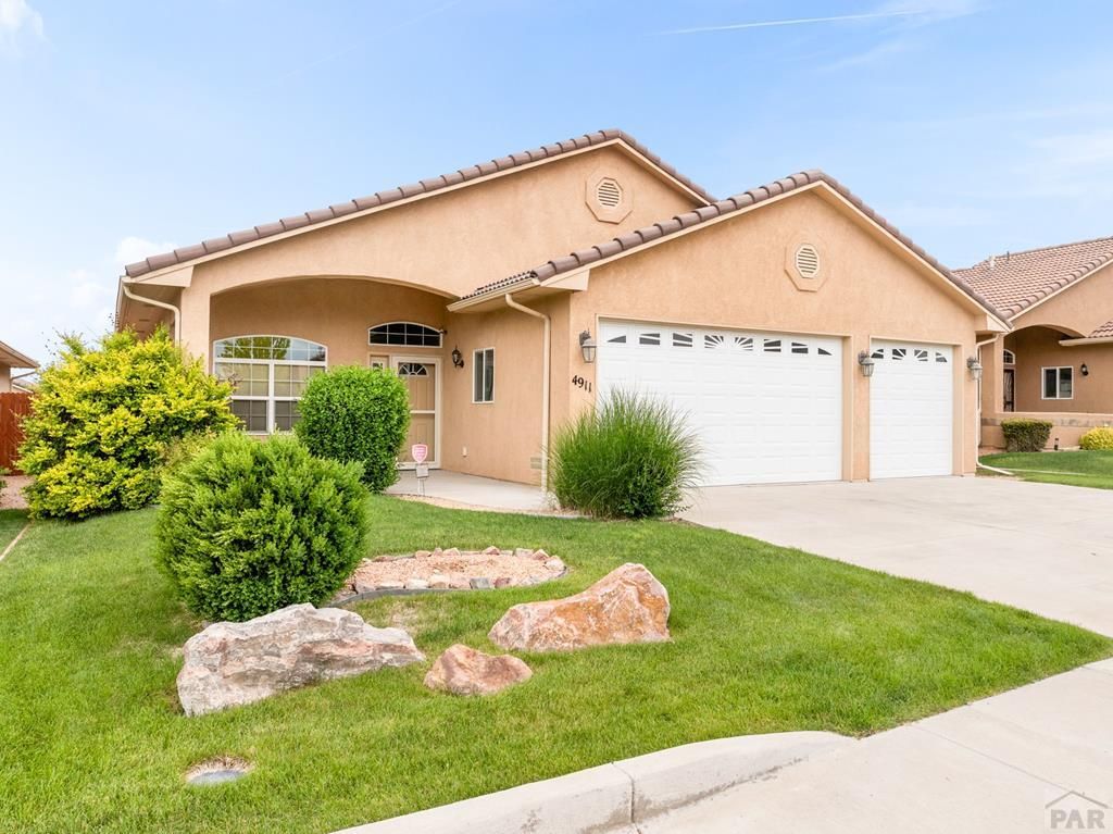4911 Applecrest Dr., Pueblo, CO 81005