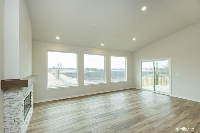 1785 SW Sienna Court, Grimes, IA 50111