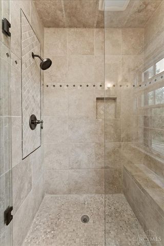 3940 Red Bud Avenue, Cincinnati, OH 45229