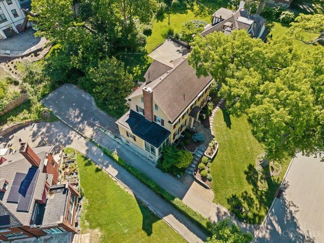 3940 Red Bud Avenue, Cincinnati, OH 45229