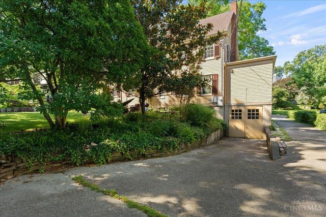 3940 Red Bud Avenue, Cincinnati, OH 45229