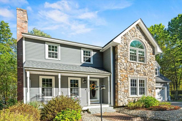 71 Sage Court, Goffstown, NH 03045
