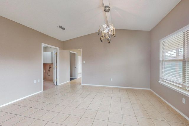 2124 Robinson Street, Irving, TX 75060