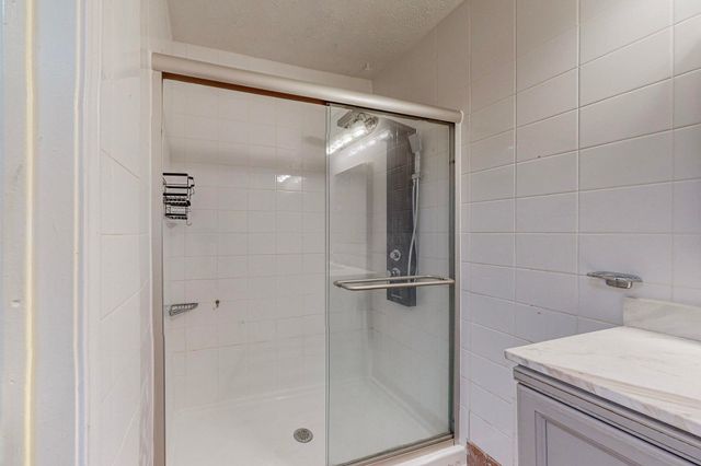 2124 Robinson Street, Irving, TX 75060