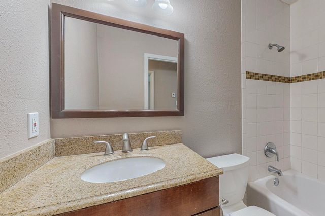 2124 Robinson Street, Irving, TX 75060