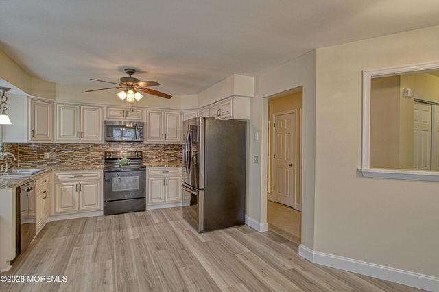 111 Sunset Road 60, Whiting, NJ 08759