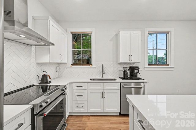 345 East Boulevard, Charlotte, NC 28203