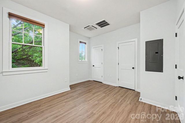 345 East Boulevard, Charlotte, NC 28203