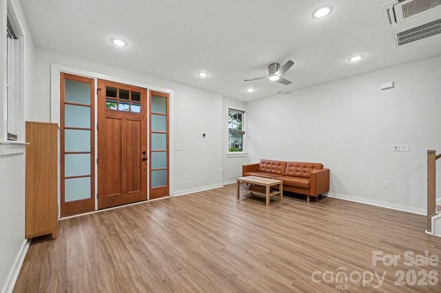 345 East Boulevard, Charlotte, NC 28203