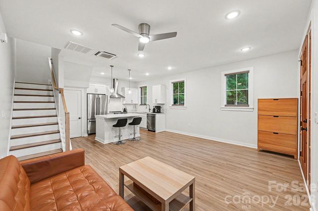345 East Boulevard, Charlotte, NC 28203