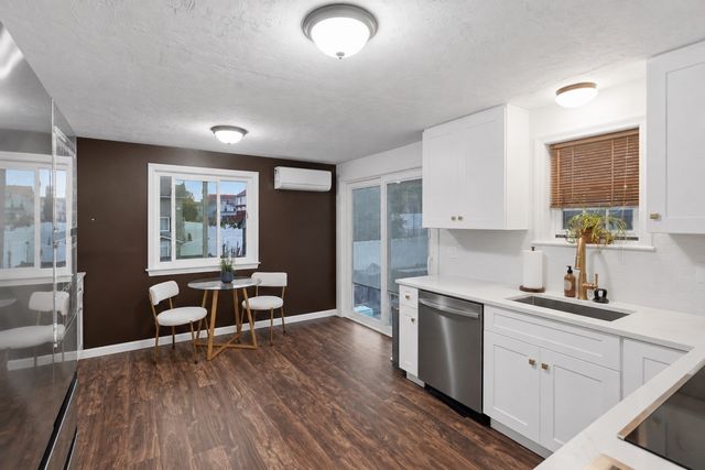15 Enid St, Worcester, MA 01604
