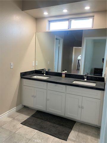 2964 E 60th, Huntington Park, CA 90255