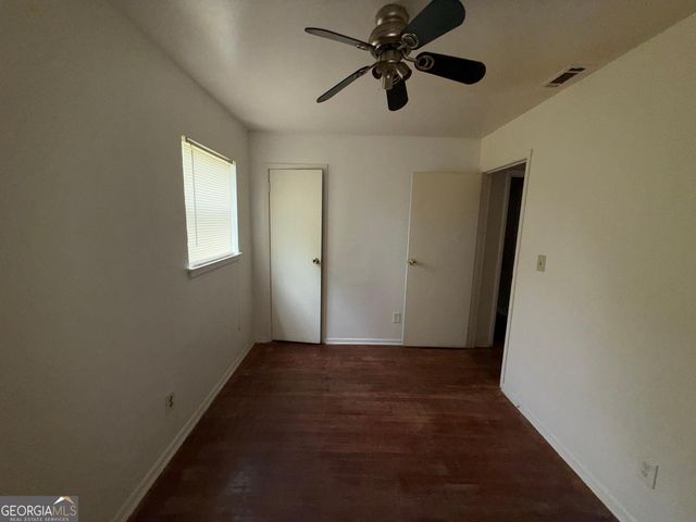 3185 Delmar Lane NW, Atlanta, GA 30311