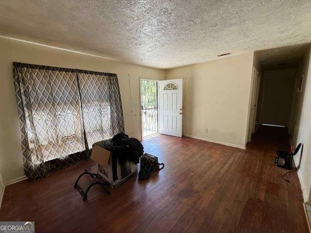 3185 Delmar Lane NW, Atlanta, GA 30311