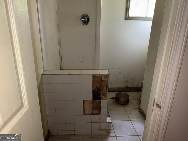 3185 Delmar Lane NW, Atlanta, GA 30311