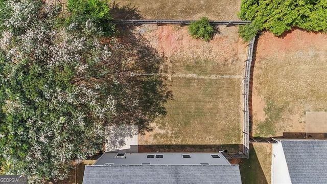11 Spring Folly NW, Cartersville, GA 30121