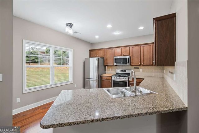 11 Spring Folly NW, Cartersville, GA 30121