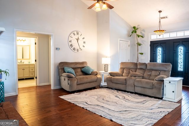 558 Savannah Rose Way, Lawrenceville, GA 30045