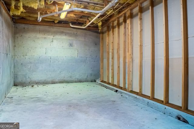 558 Savannah Rose Way, Lawrenceville, GA 30045