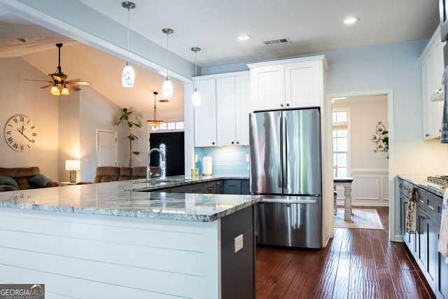 558 Savannah Rose Way, Lawrenceville, GA 30045