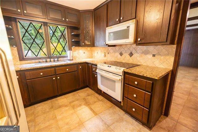1420 Virgil Lane SW, Mableton, GA 30126