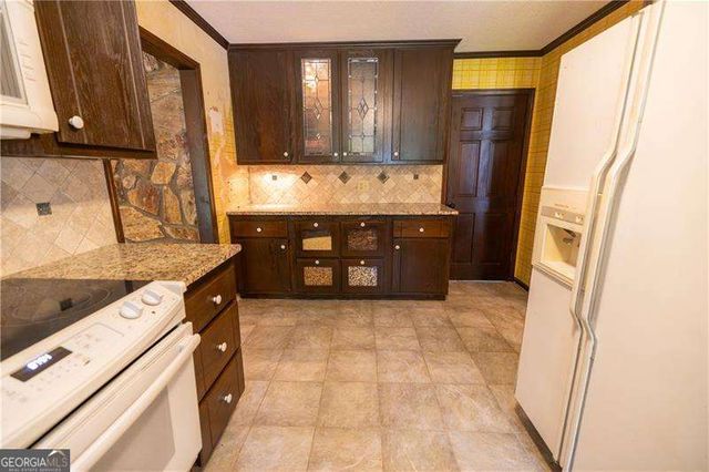 1420 Virgil Lane SW, Mableton, GA 30126