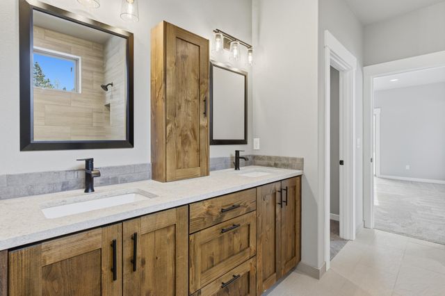 16083 Dyke Road 9, La Pine, OR 97739