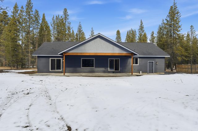 16083 Dyke Road 9, La Pine, OR 97739