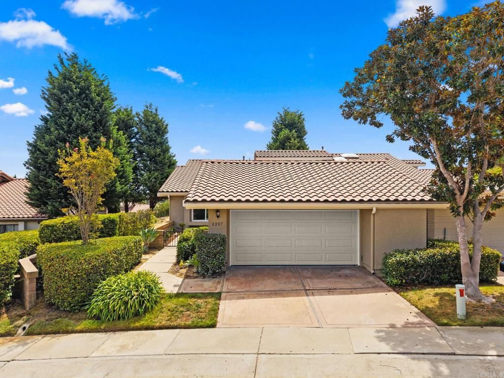 2237 Via Pedrera, La Jolla, CA 92037 — exterior