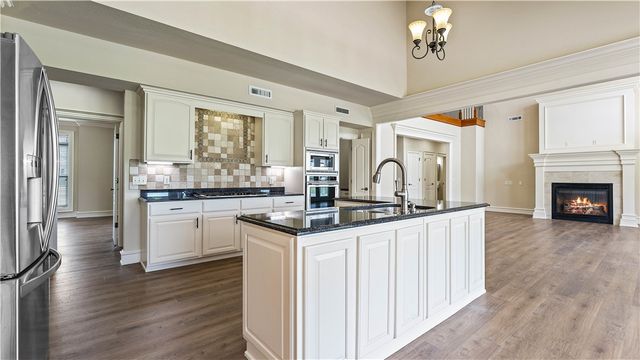 12226 Churchill Downs, Springdale, AR 72762