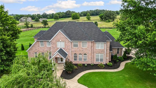 12226 Churchill Downs, Springdale, AR 72762