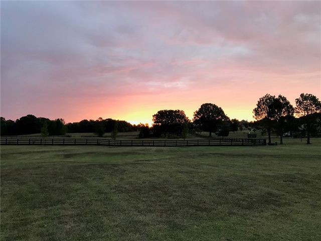 12226 Churchill Downs, Springdale, AR 72762
