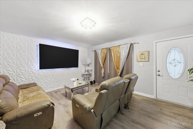 9287 Coogan Drive, Colerain Twp, OH 45231