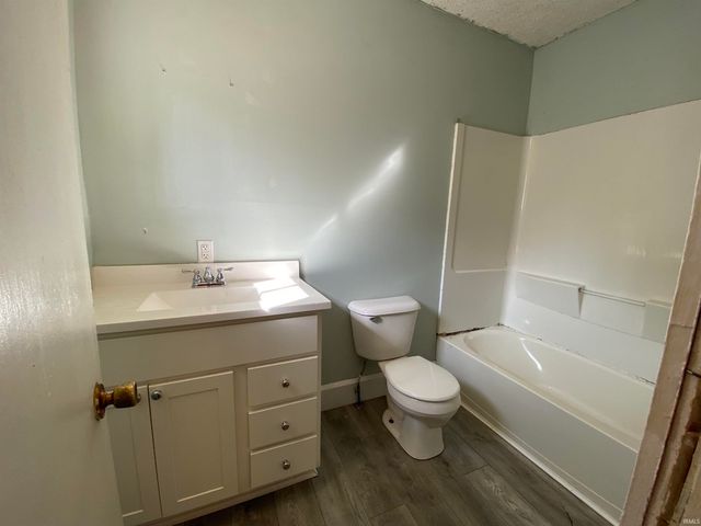 702 W Street, Bedford, IN 47421