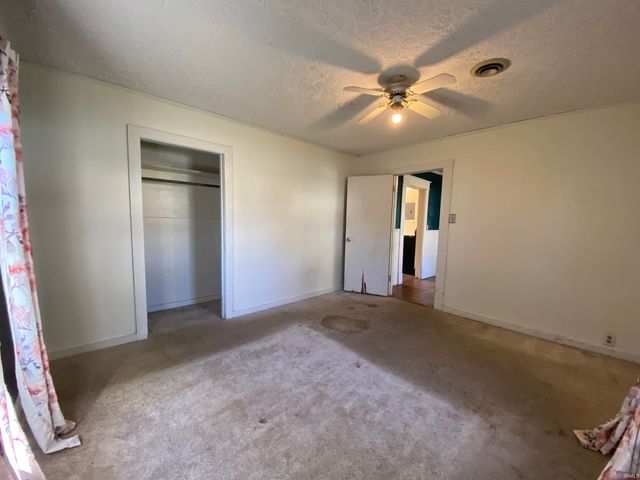 702 W Street, Bedford, IN 47421