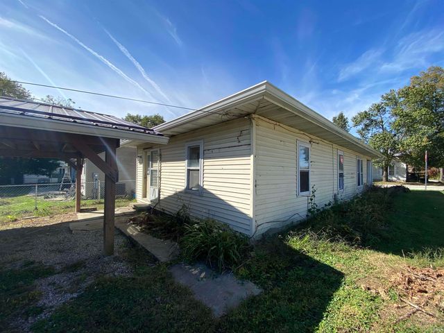 702 W Street, Bedford, IN 47421