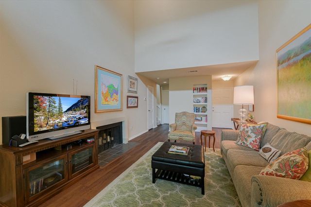 8200 Neely DR 242, Austin, TX 78759