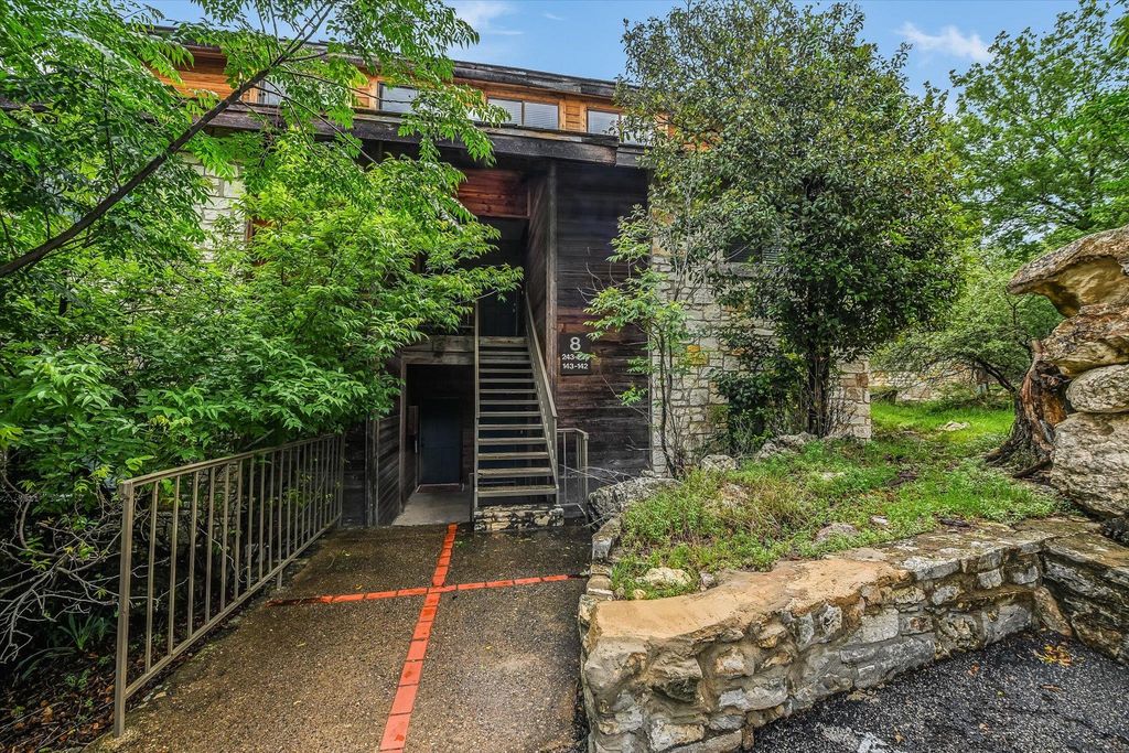 8200 Neely DR 242, Austin, TX 78759