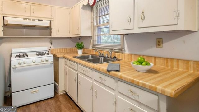 4128 Lindsey Drive, Decatur, GA 30035