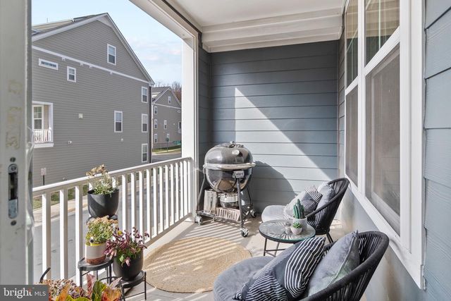 1672 SANDPIPER BAY LOOP, Dumfries, VA 22026