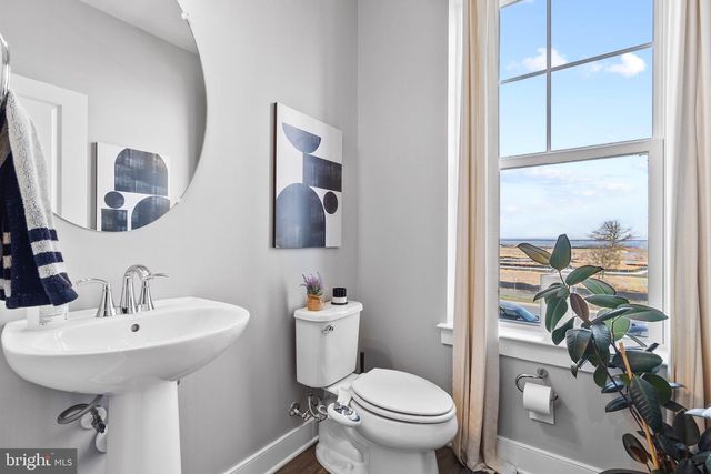 1672 SANDPIPER BAY LOOP, Dumfries, VA 22026