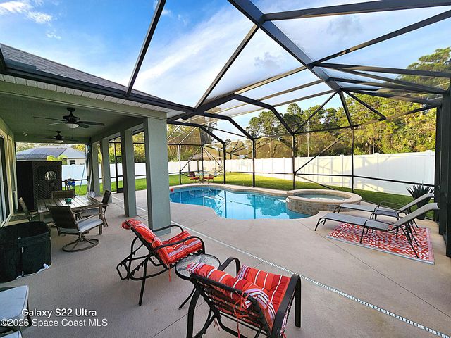 996 Corbin Circle SW, Palm Bay, FL 32908