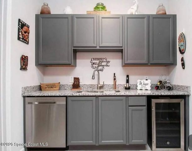 996 Corbin Circle SW, Palm Bay, FL 32908