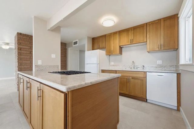 1550 Seacoast Drive C, Imperial Beach, CA 91932